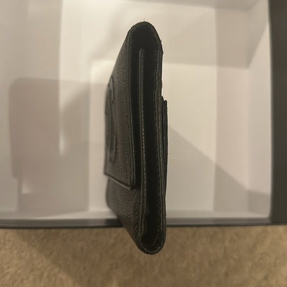 💫Chanel 2008 Trifold Wallet Black Caviar Leather - Picture 4 of 9